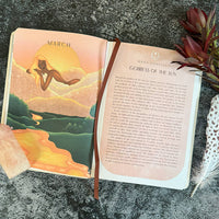 2026 Moon Goddess Planner Calendar: Northern Hemisphere by Nicci  Garaicoa