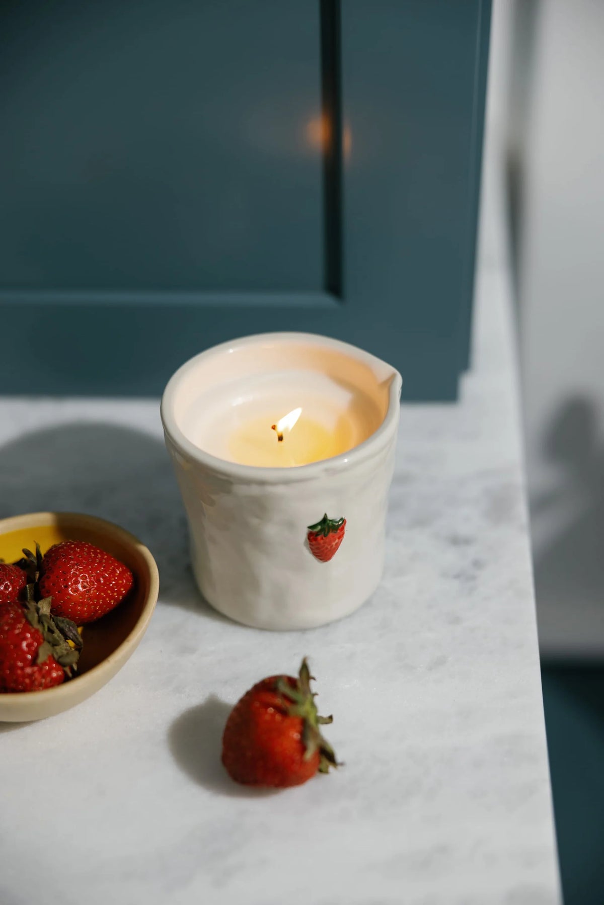 Bistro Ceramic Candle | Summer Strawberry