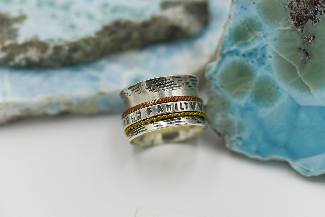 AS 168 Meditation Spinner Ring