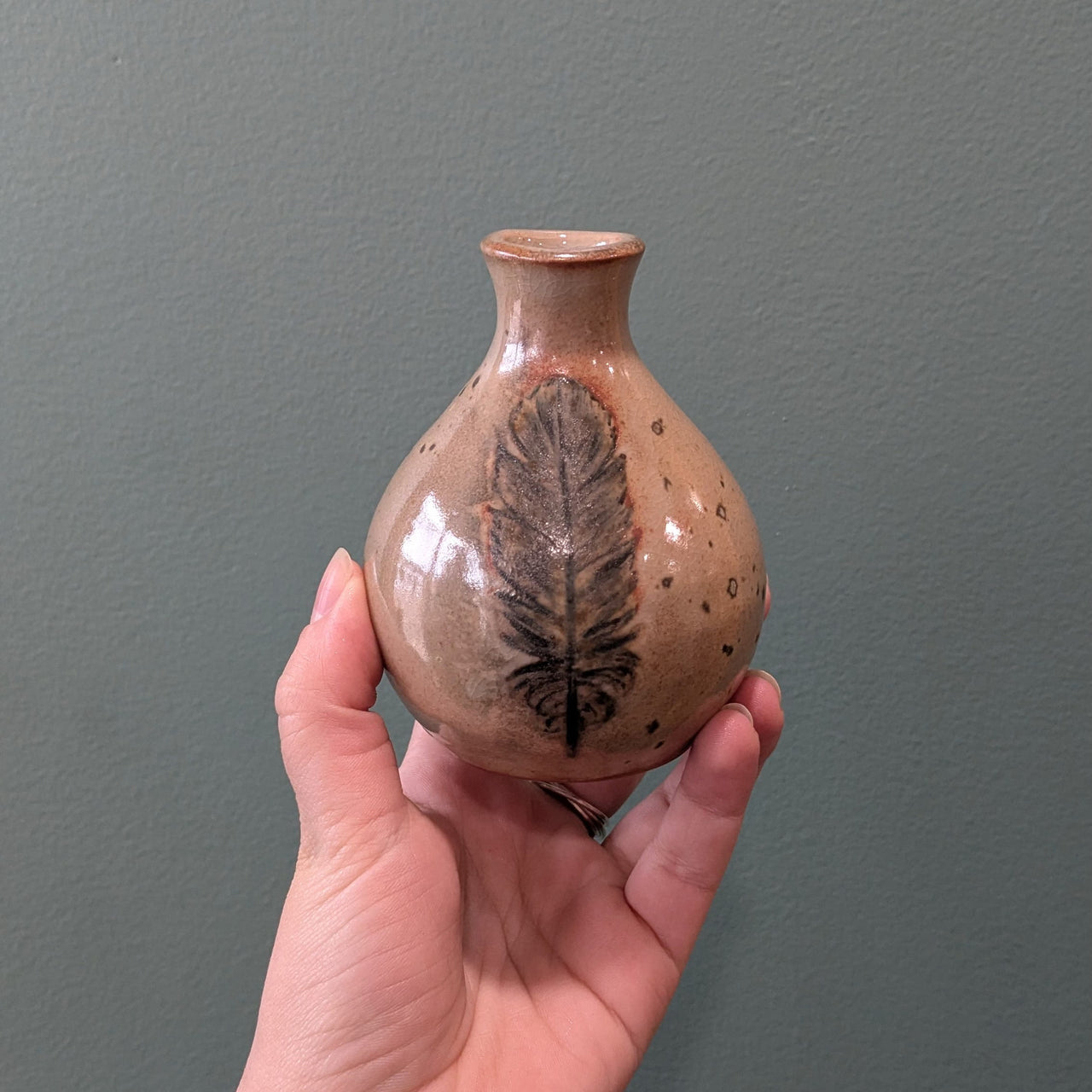 Feather Vase | Burdock Ceramics