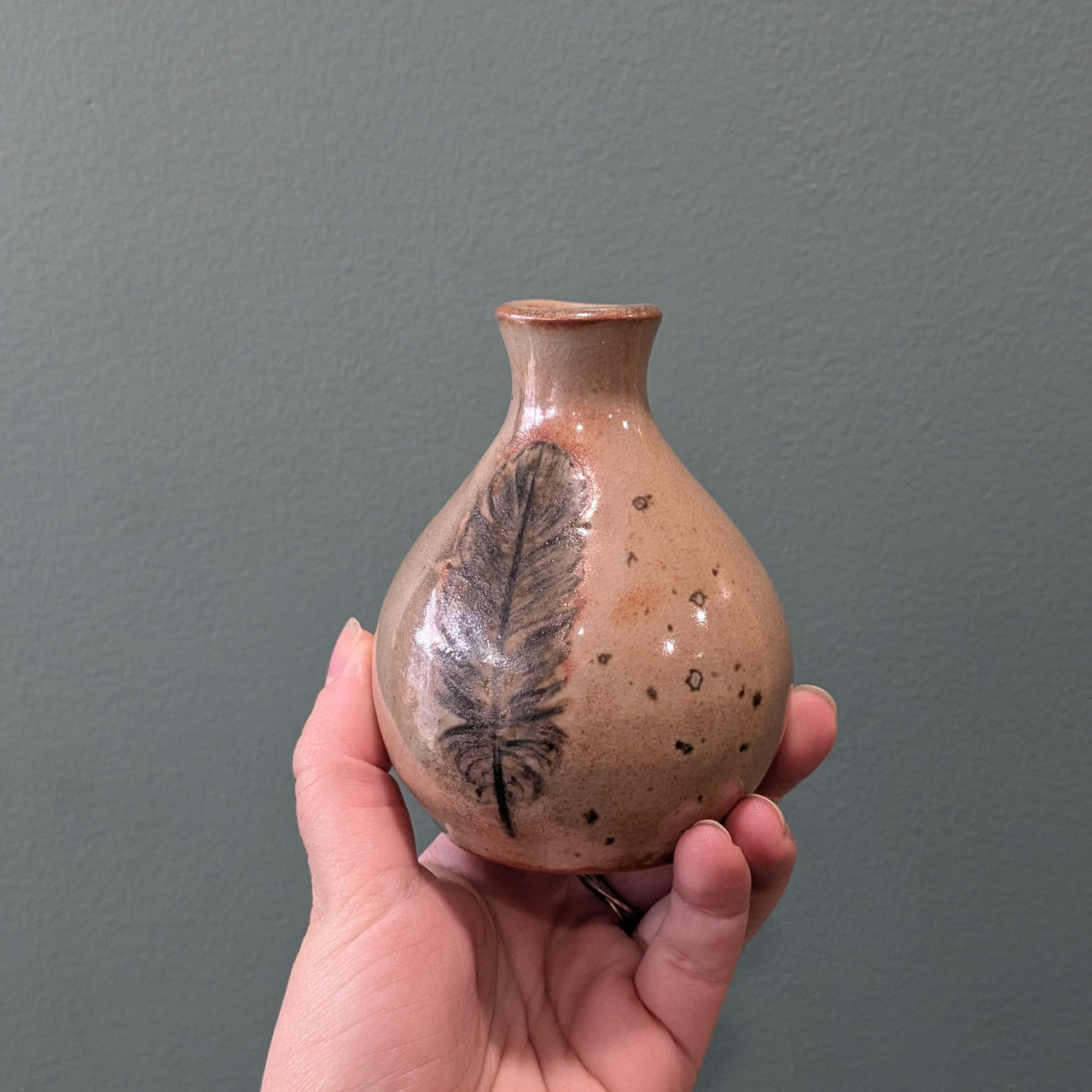 Feather Vase | Burdock Ceramics