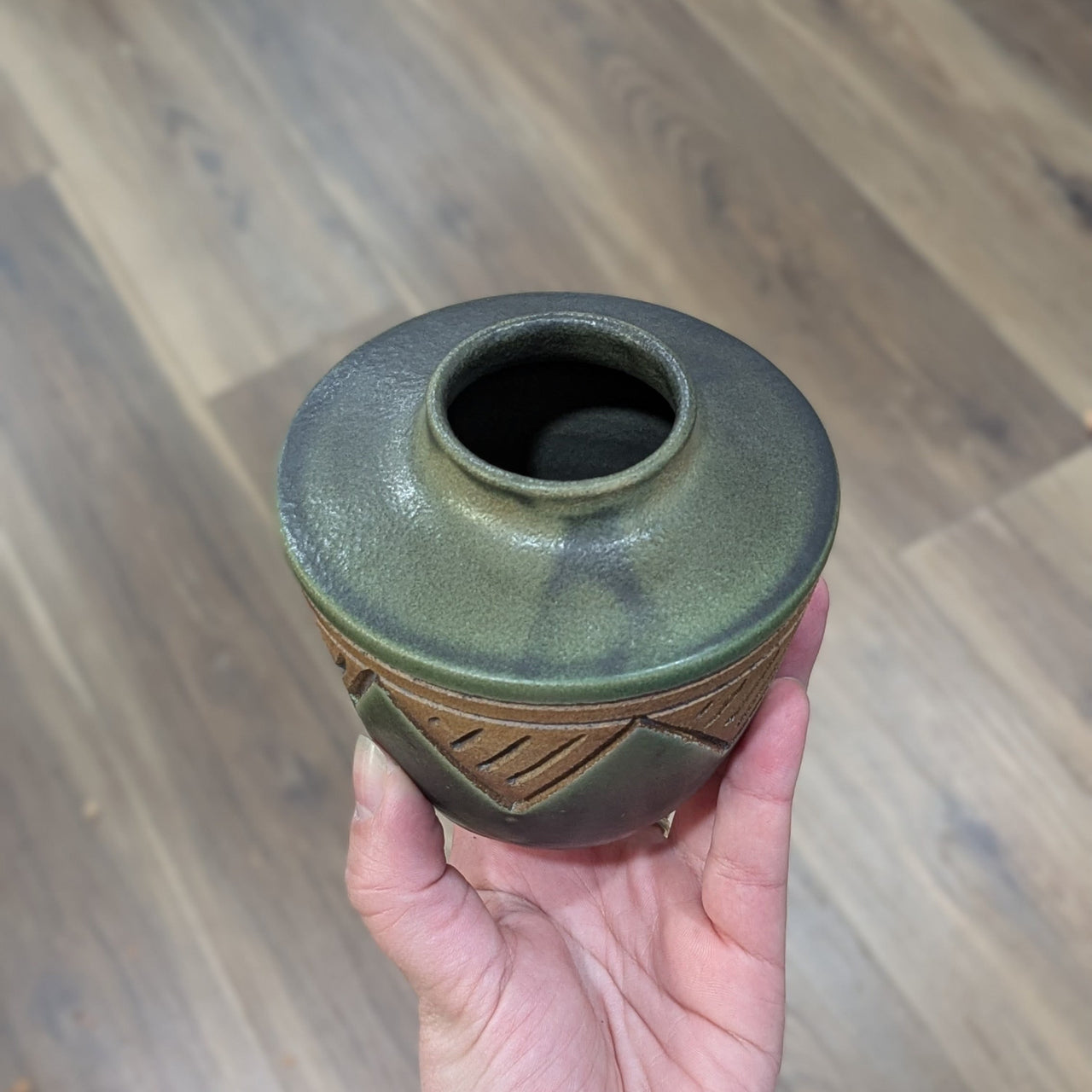 Vase | Wilderness & Lake