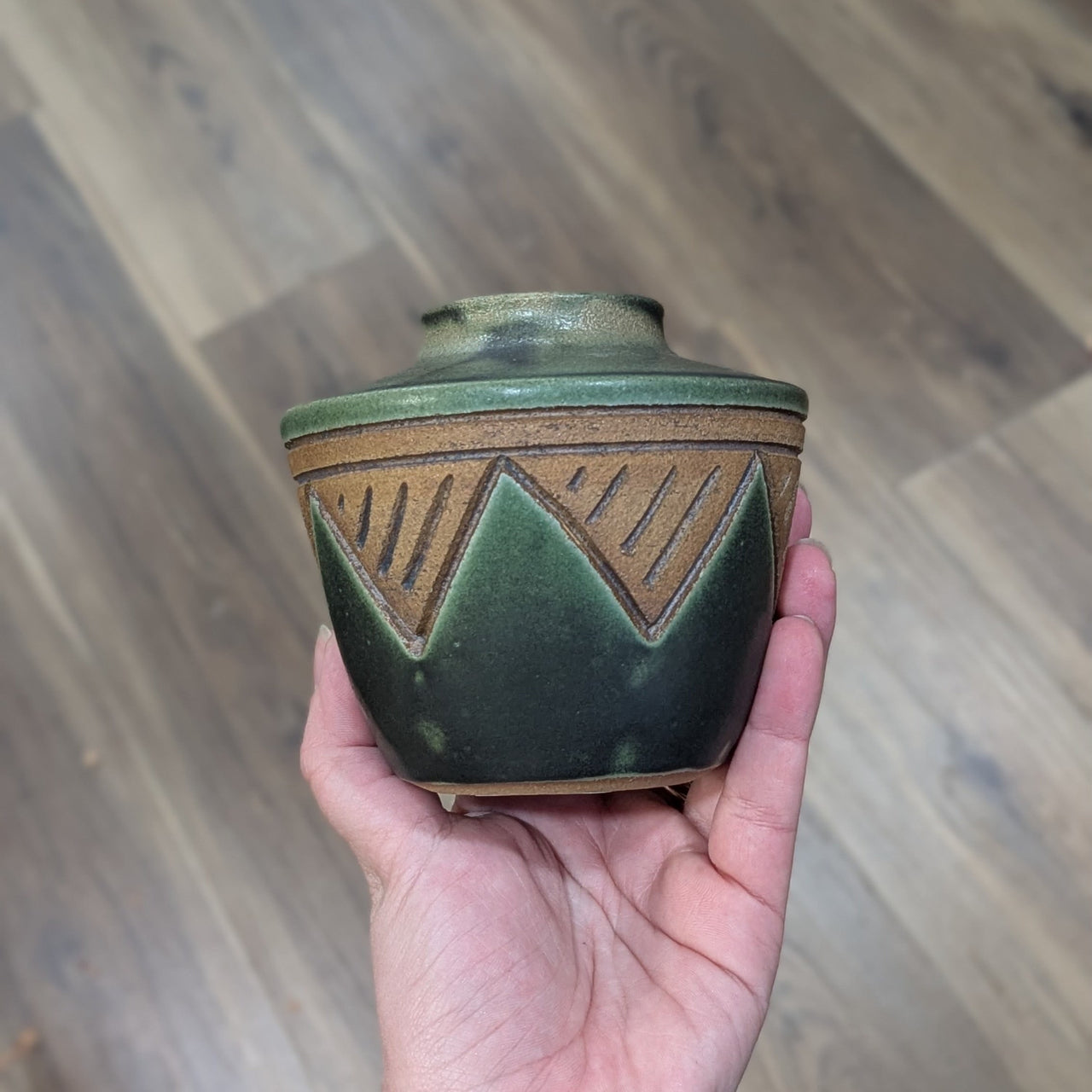 Vase | Wilderness & Lake