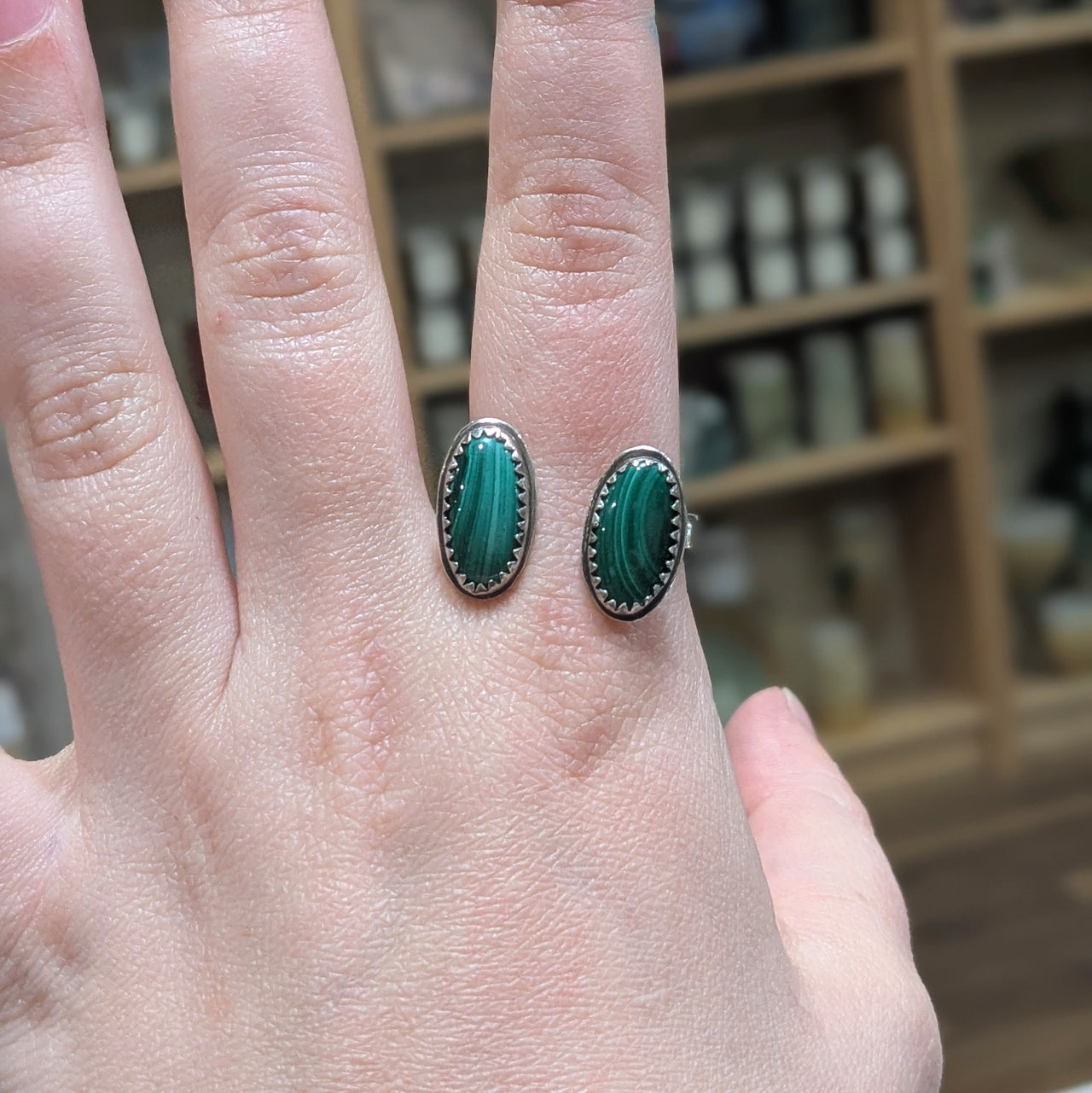 AS 271 Malachite Open Reverse Ring | 11 | Sterling Silver
