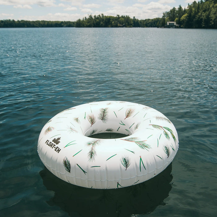 Pine Needles Ring Float Eh